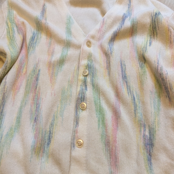 Vintage Greenbriar cream with pastel water color print cardigan size medium - Picture 6 of 7